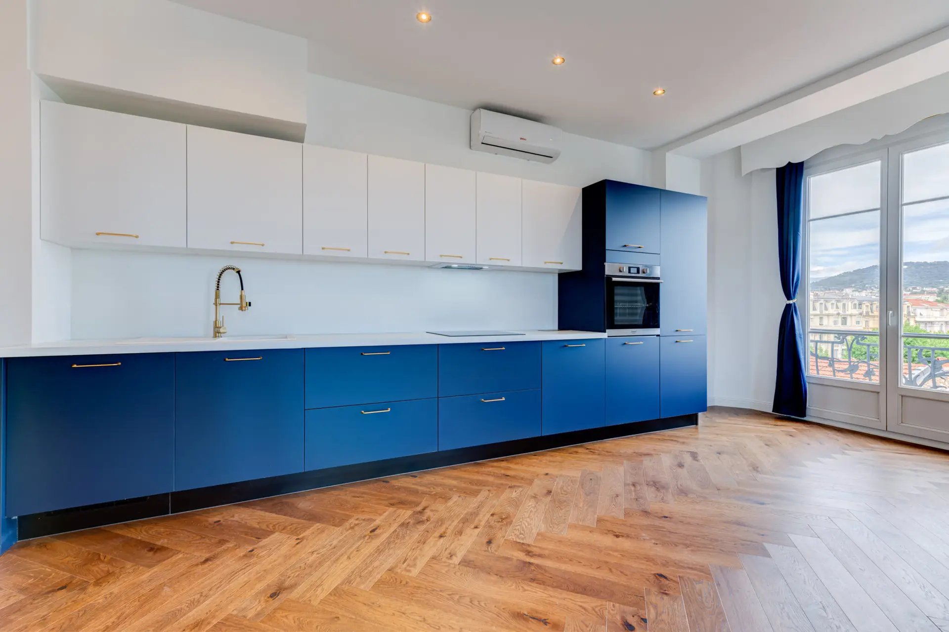 _DSC0106_07_08_10_11